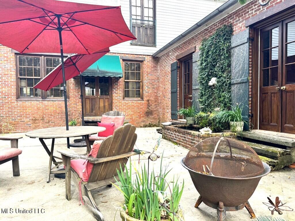 48 Fairway Drive Property Photo 6