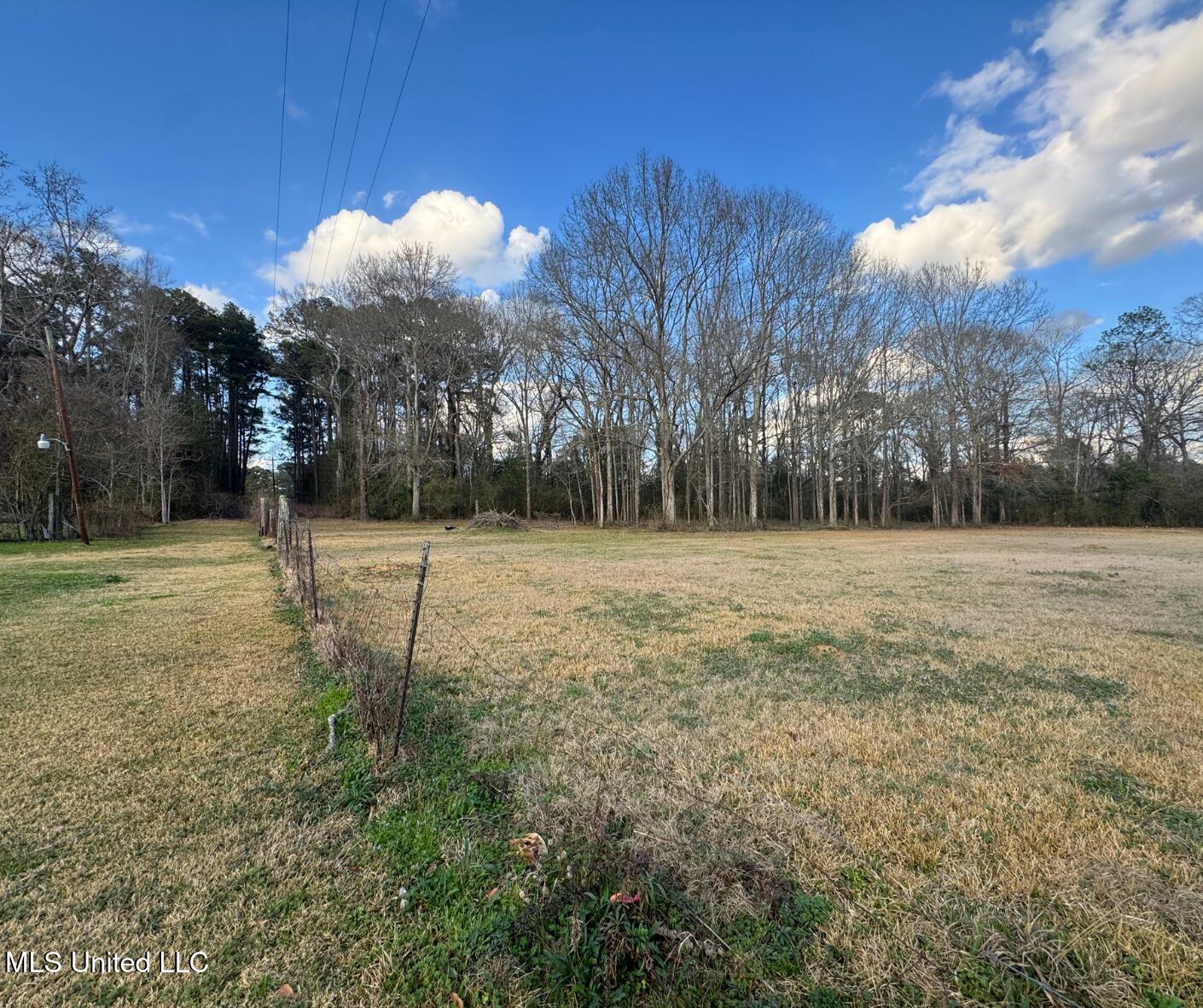 1041 Van Norman Property Photo 5