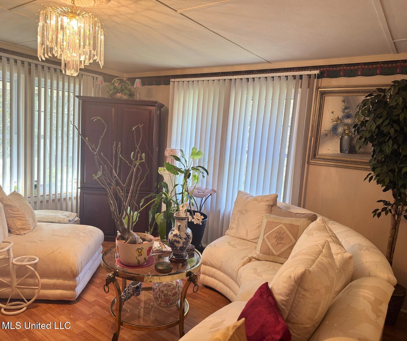 1041 Van Norman Property Photo 10