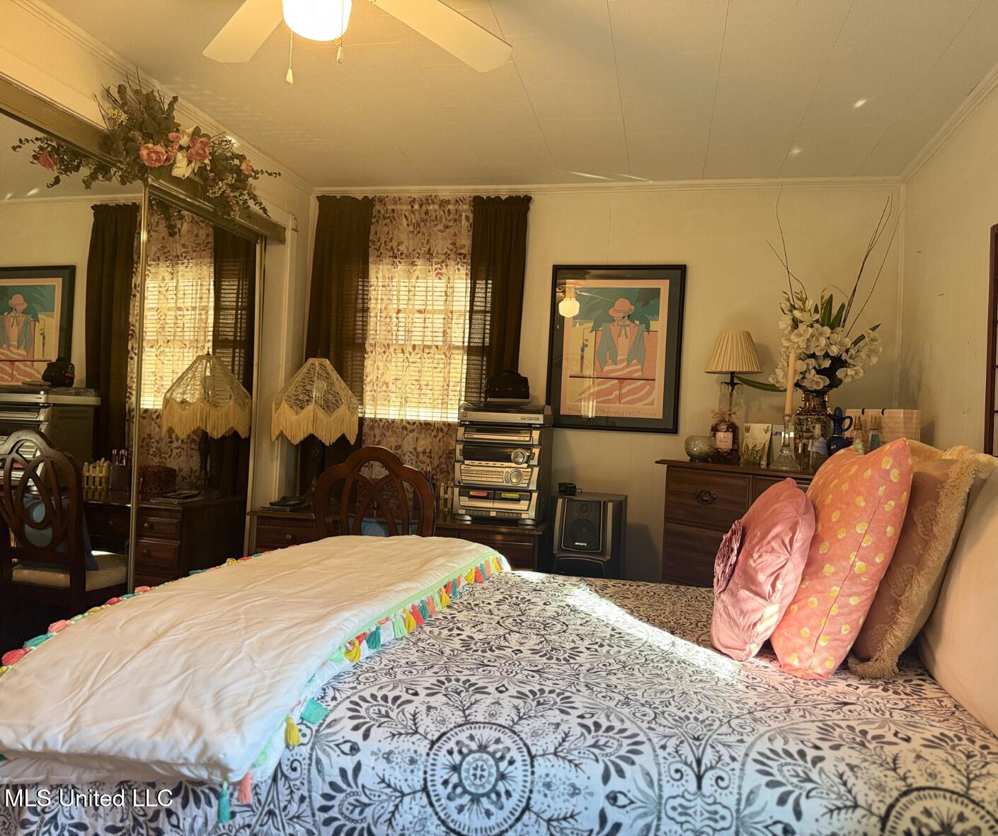 1041 Van Norman Property Photo 15