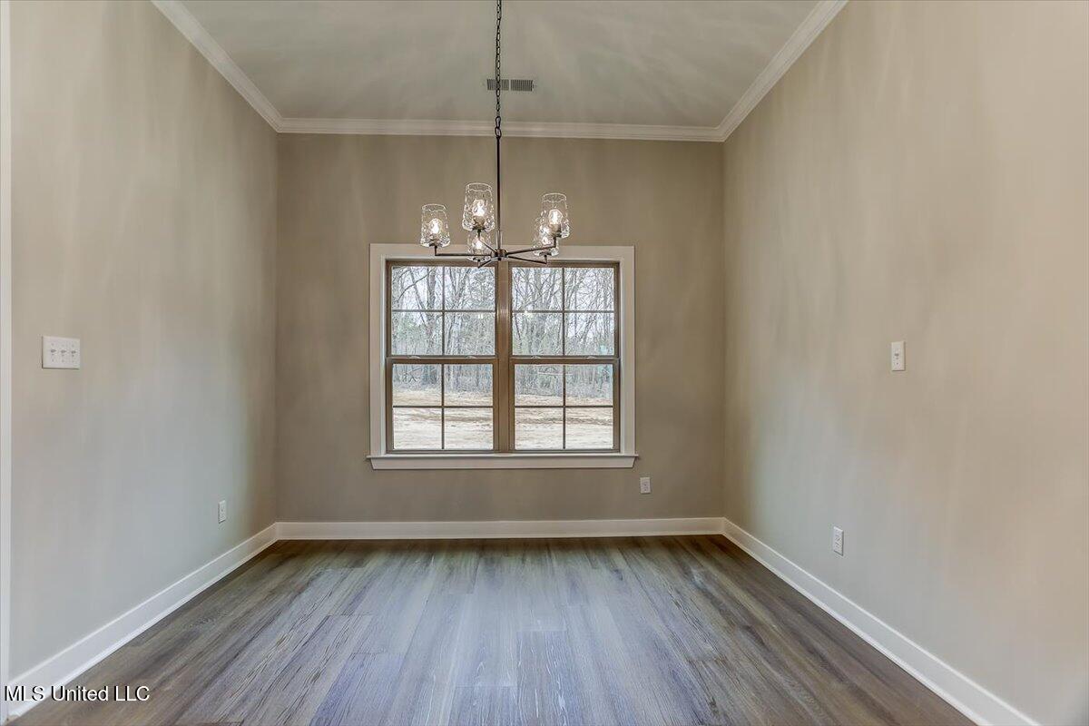 9072 Treadway Creek Drive Property Photo 24