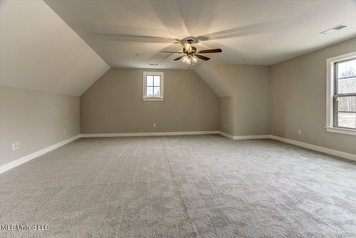 9072 Treadway Creek Drive Property Photo 40