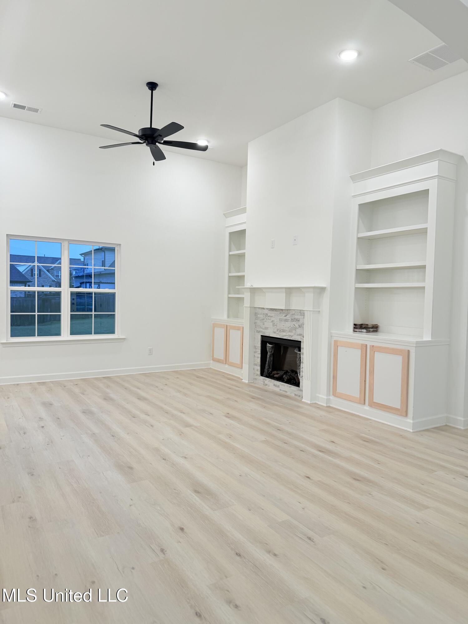 3141 Winterwood Drive Property Photo 4