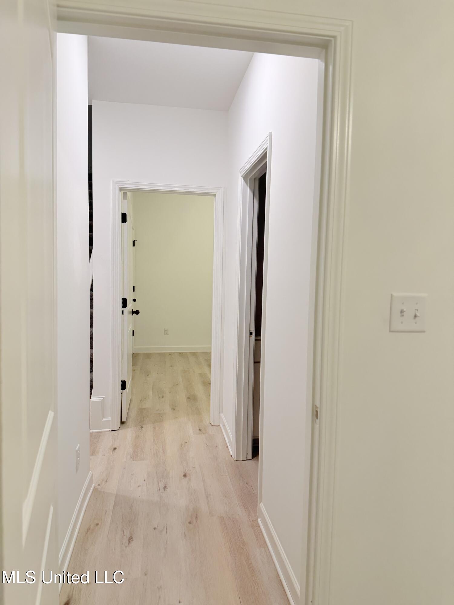 3141 Winterwood Drive Property Photo 8