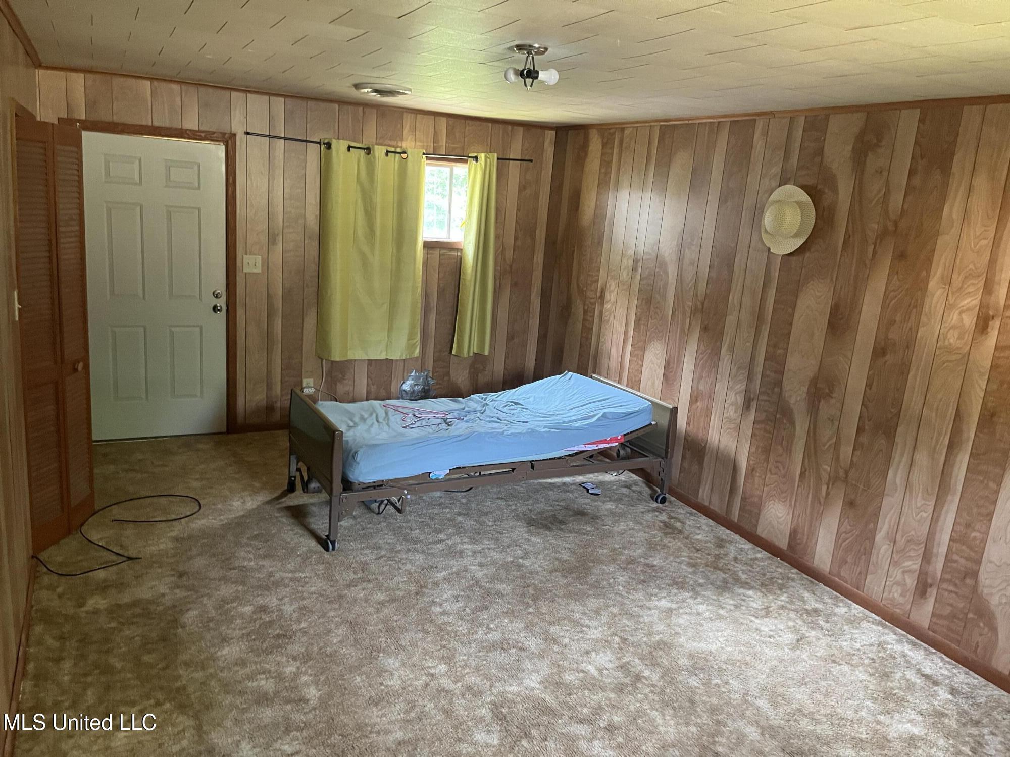 517 W Washington Street Property Photo 16