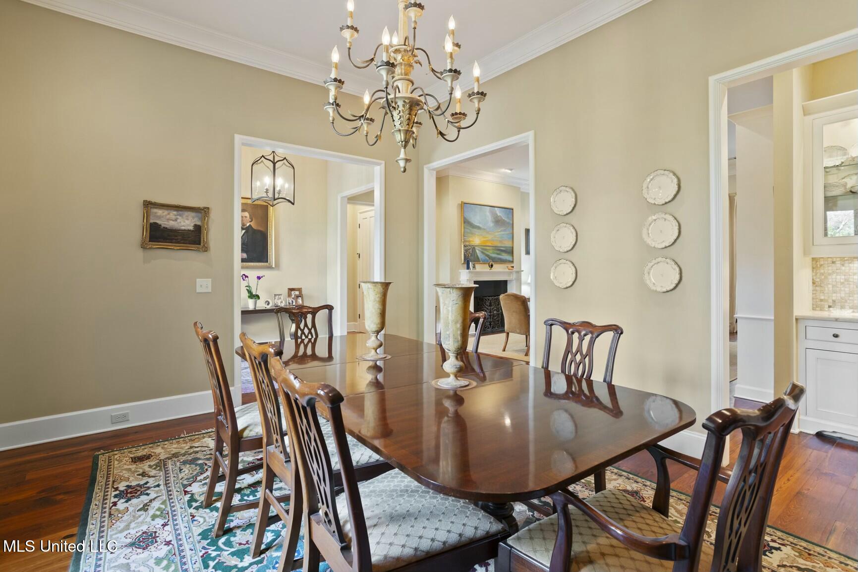 5 Pecan Tree Place Property Photo 11