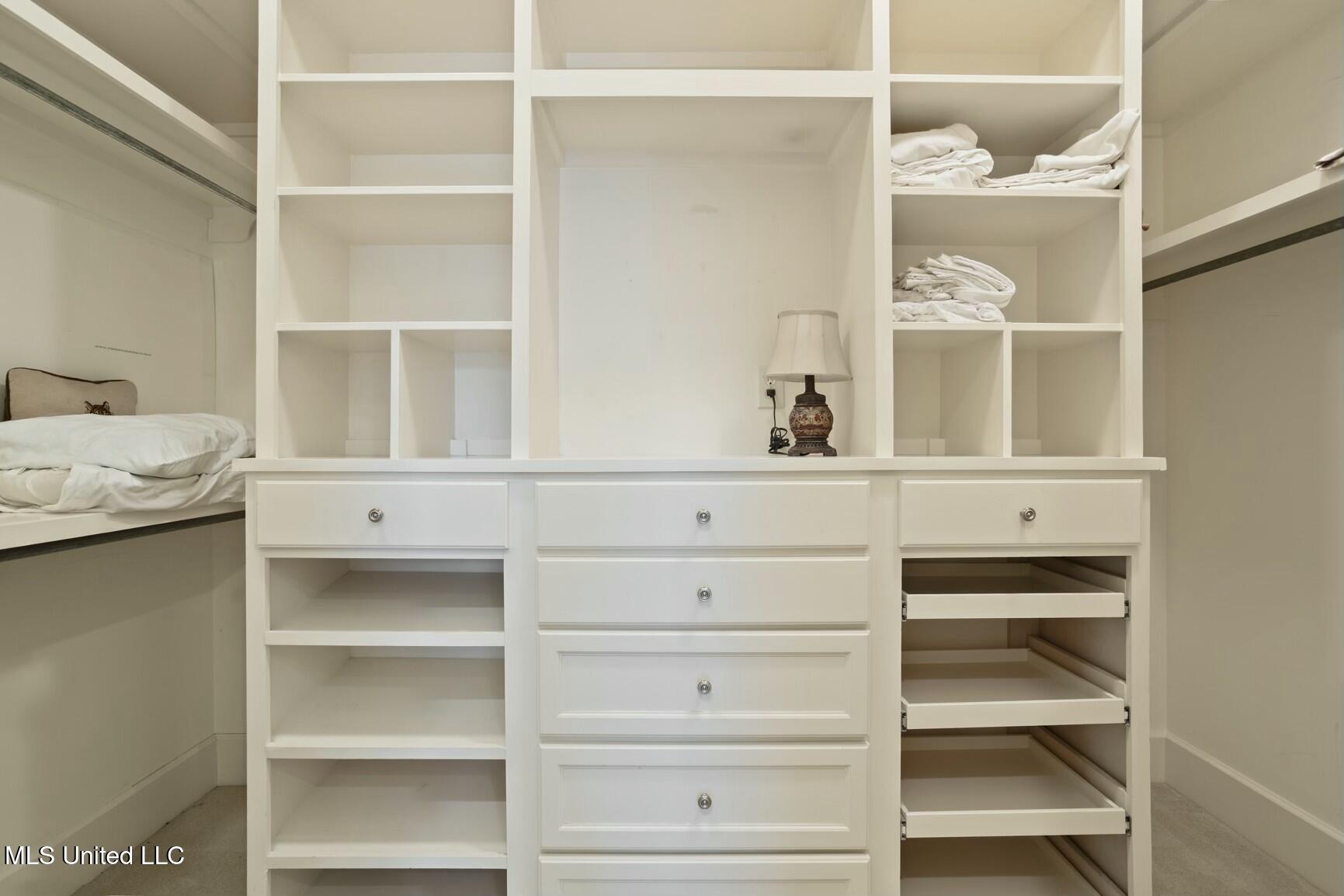 5 Pecan Tree Place Property Photo 27