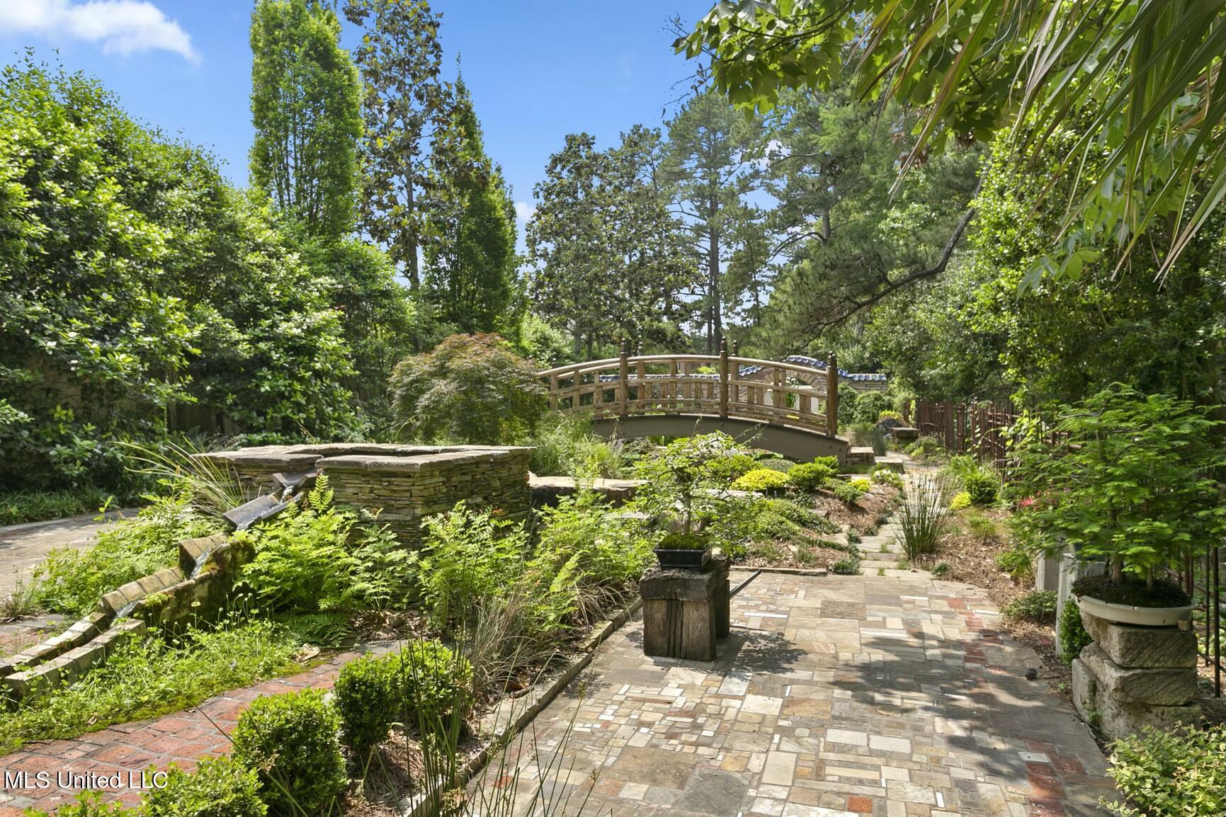 5 Pecan Tree Place Property Photo 52