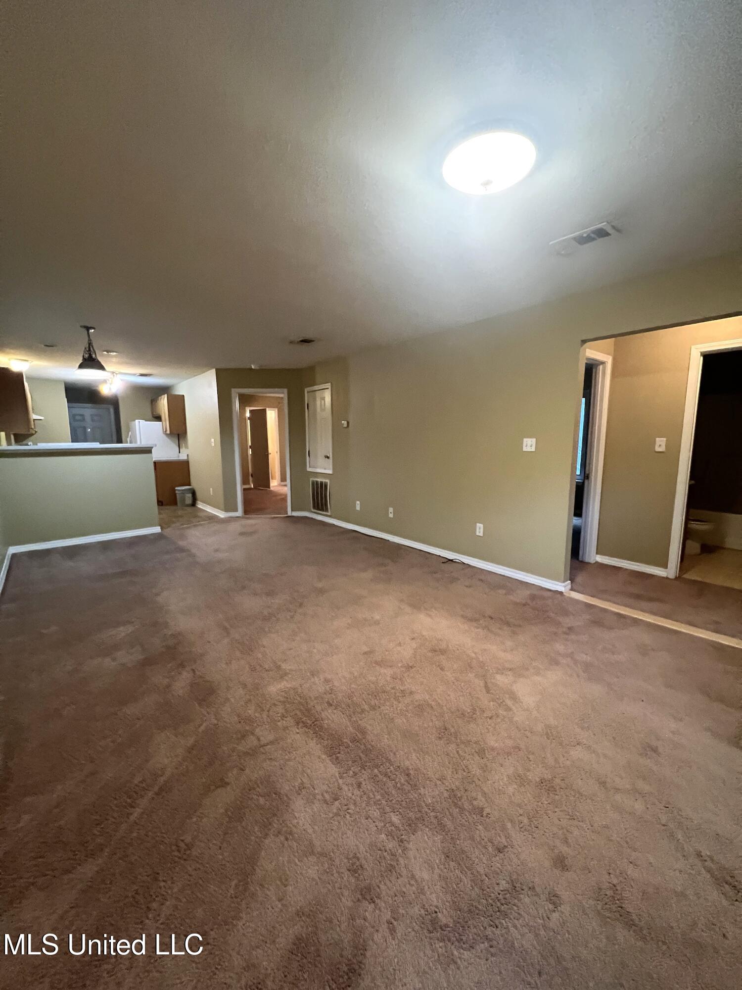 405 31st Street Property Photo 2