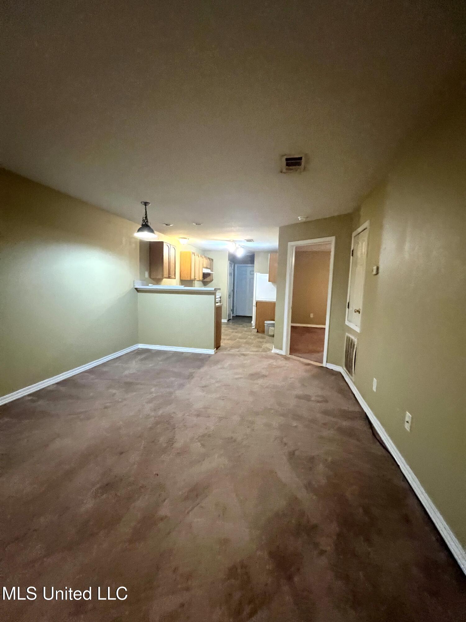 405 31st Street Property Photo 3