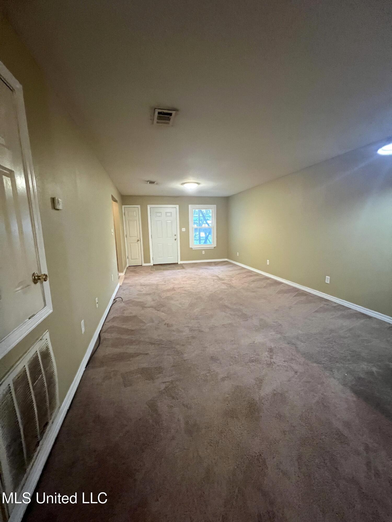 405 31st Street Property Photo 4