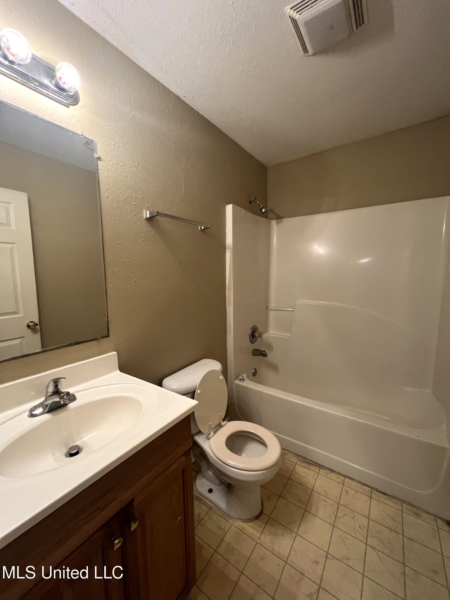 405 31st Street Property Photo 8