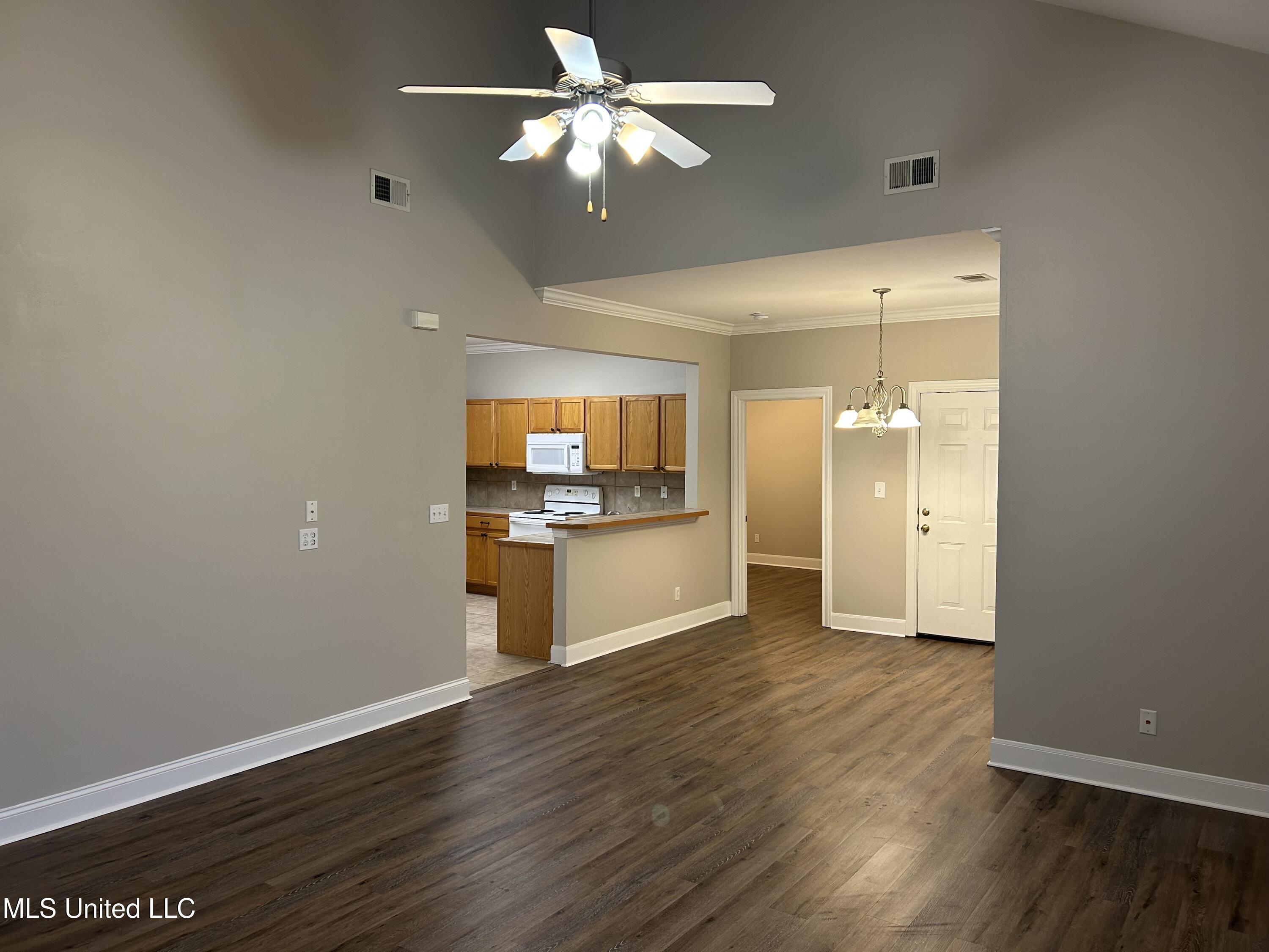 804 Private Rd 3097 Property Photo 4