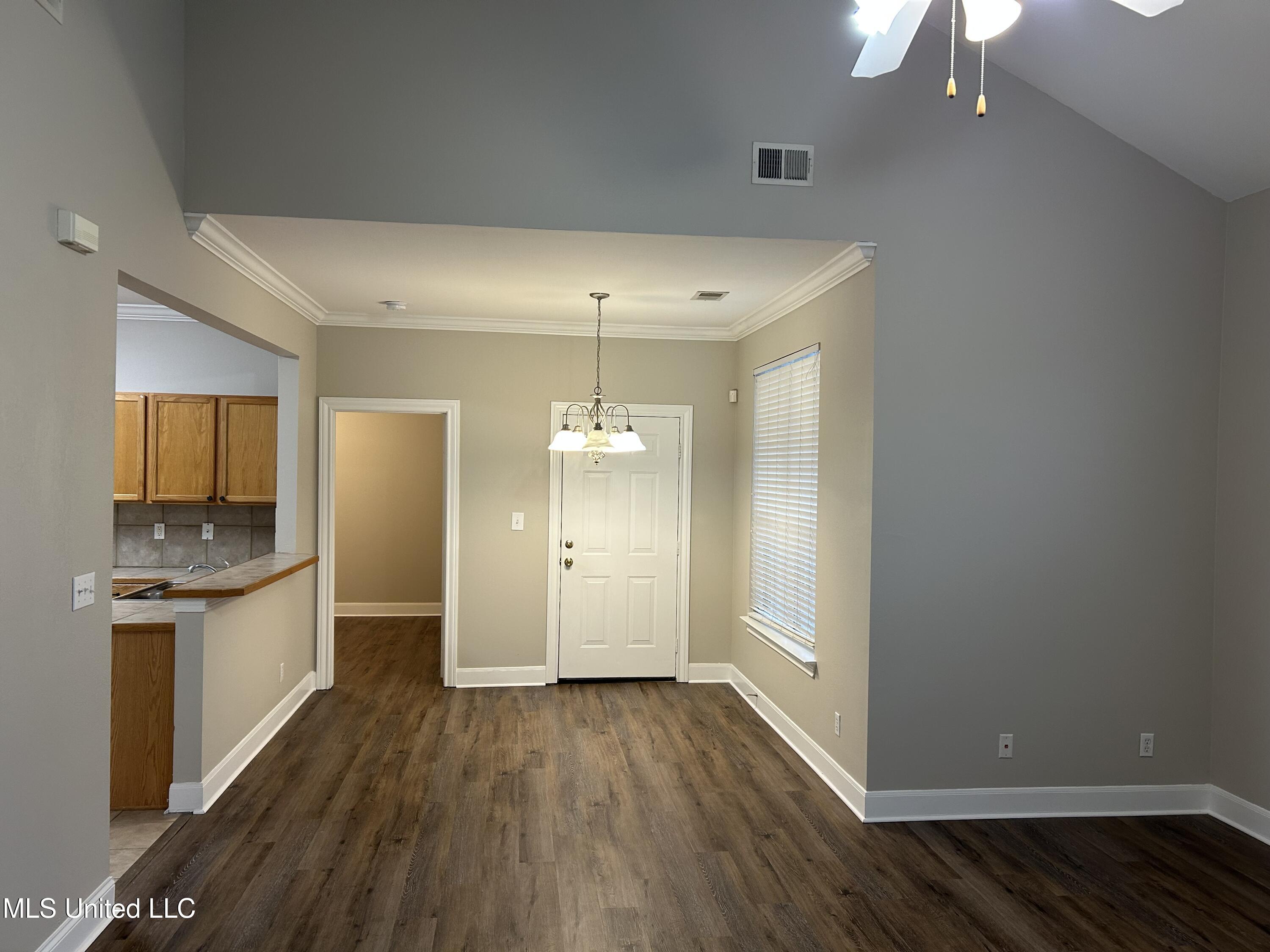 804 Private Rd 3097 Property Photo 5