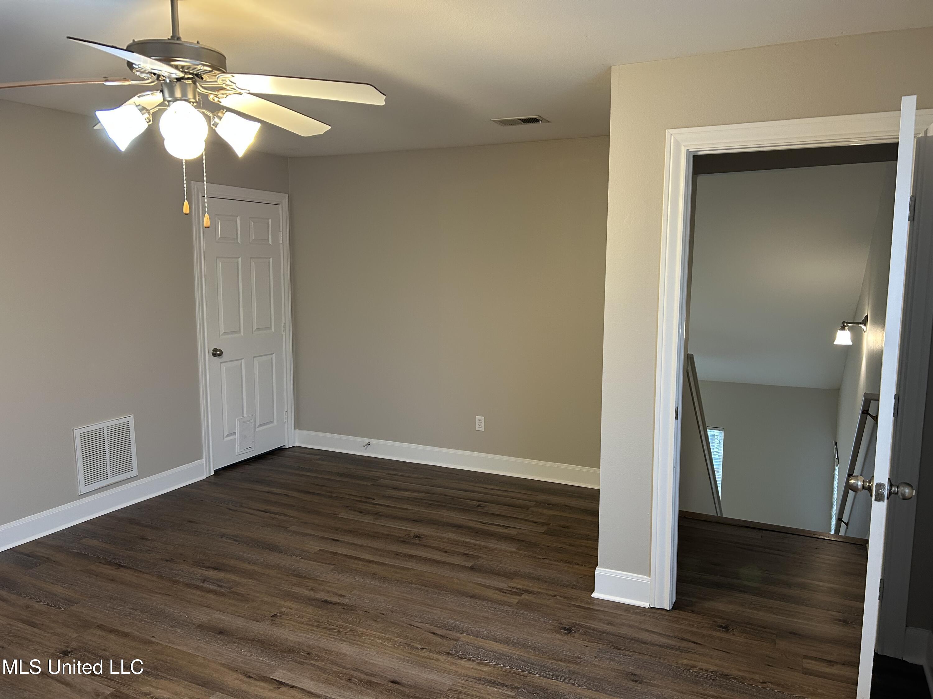 804 Private Rd 3097 Property Photo 18