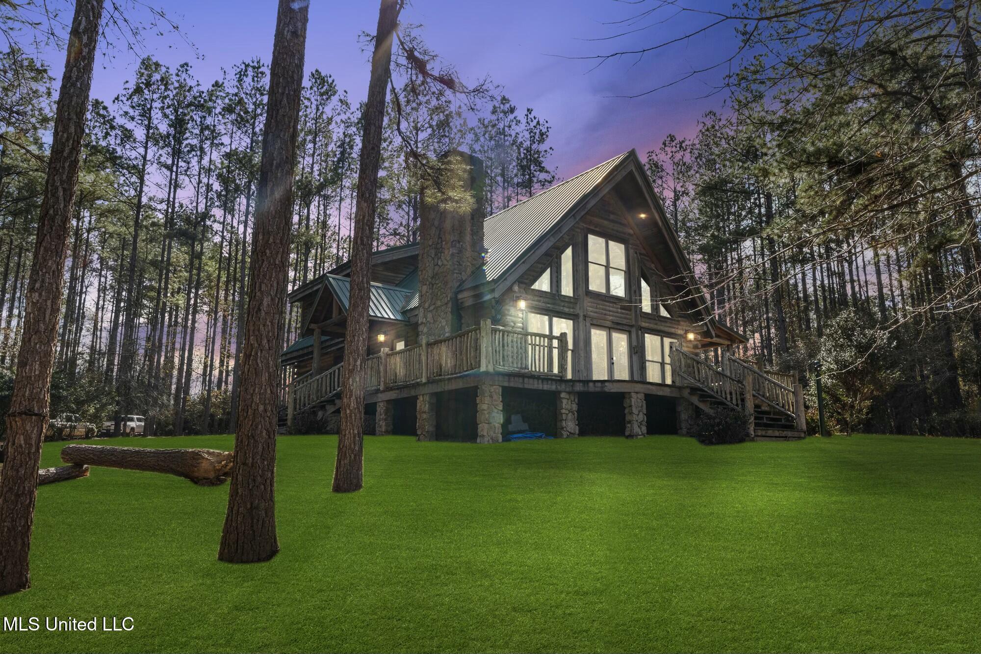 3181 Centerville Road Property Photo 1