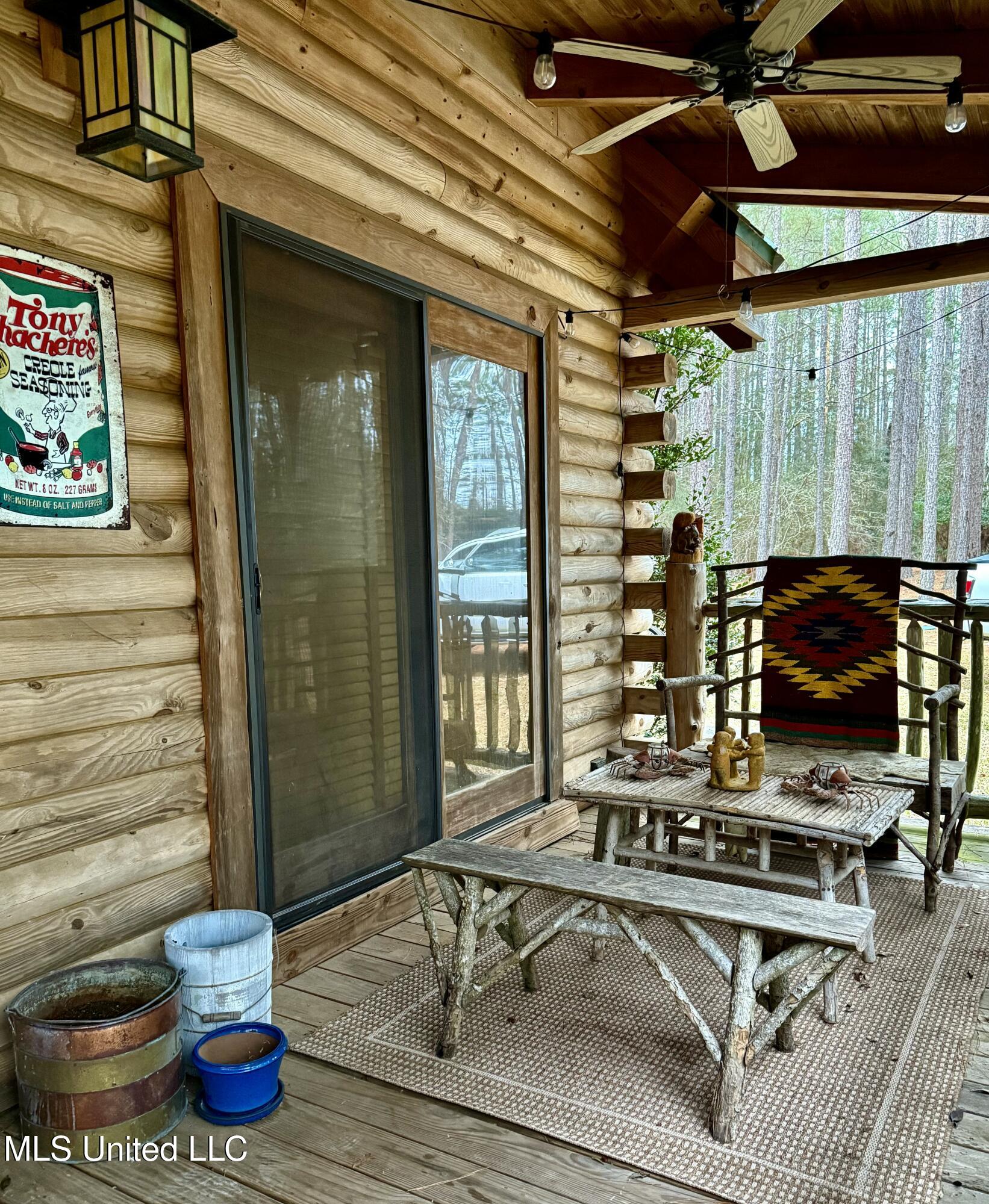 3181 Centerville Road Property Photo 15