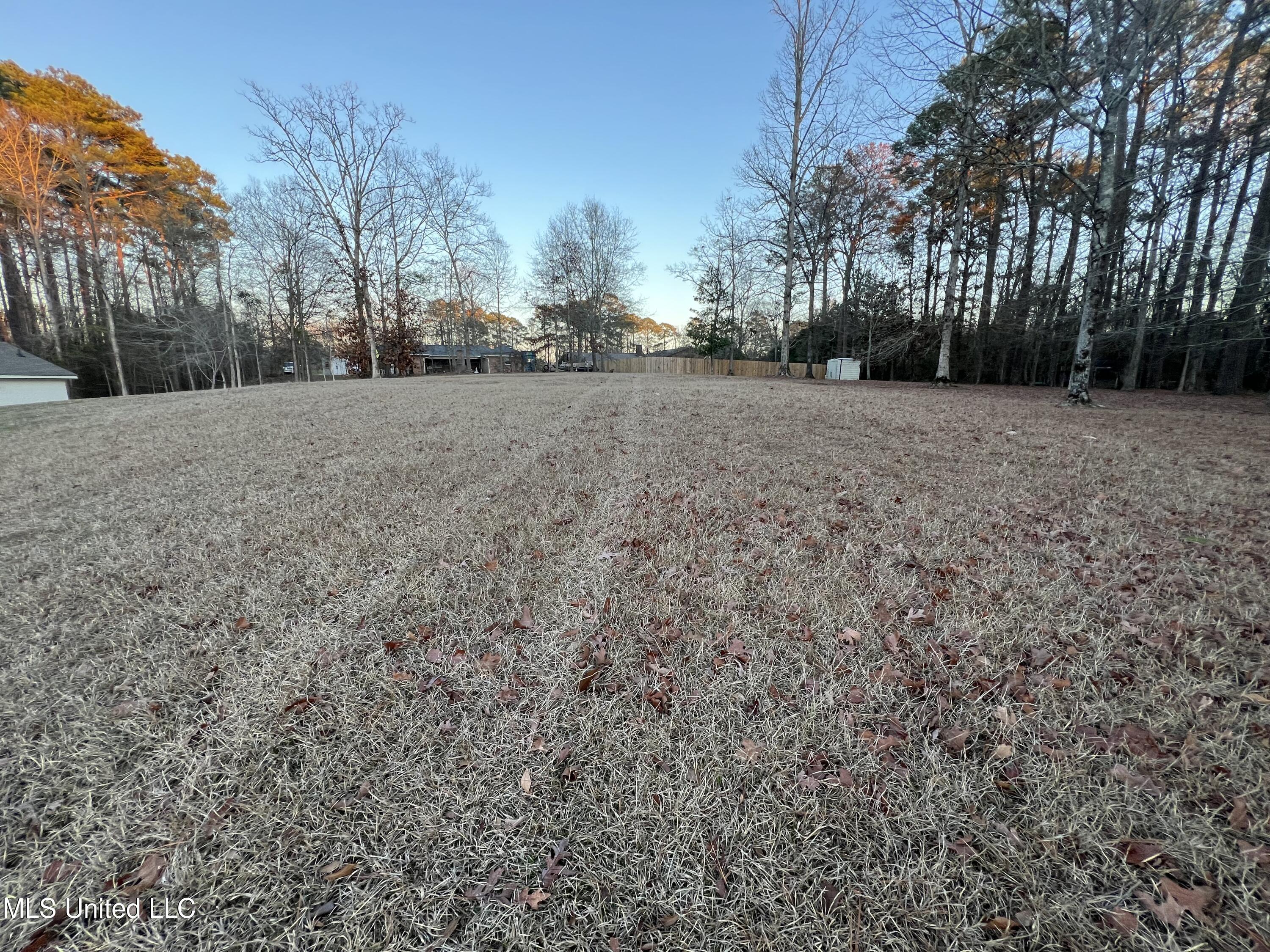 Woodhaven Drive Property Photo 1