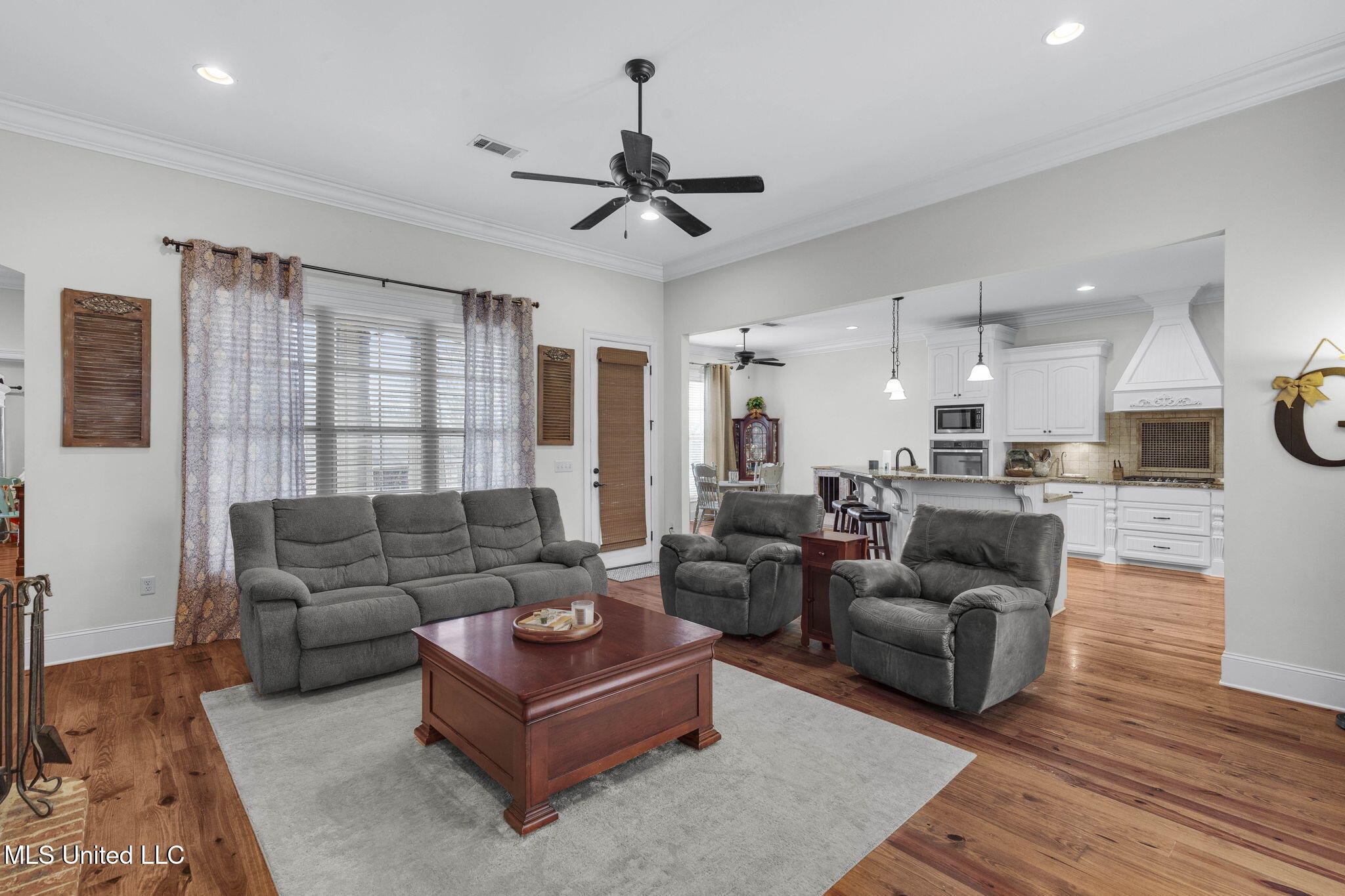 147 Hampton Hills Boulevard Property Photo 11