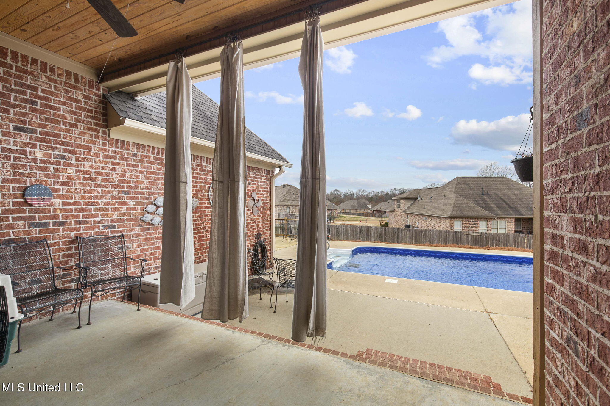 147 Hampton Hills Boulevard Property Photo 45