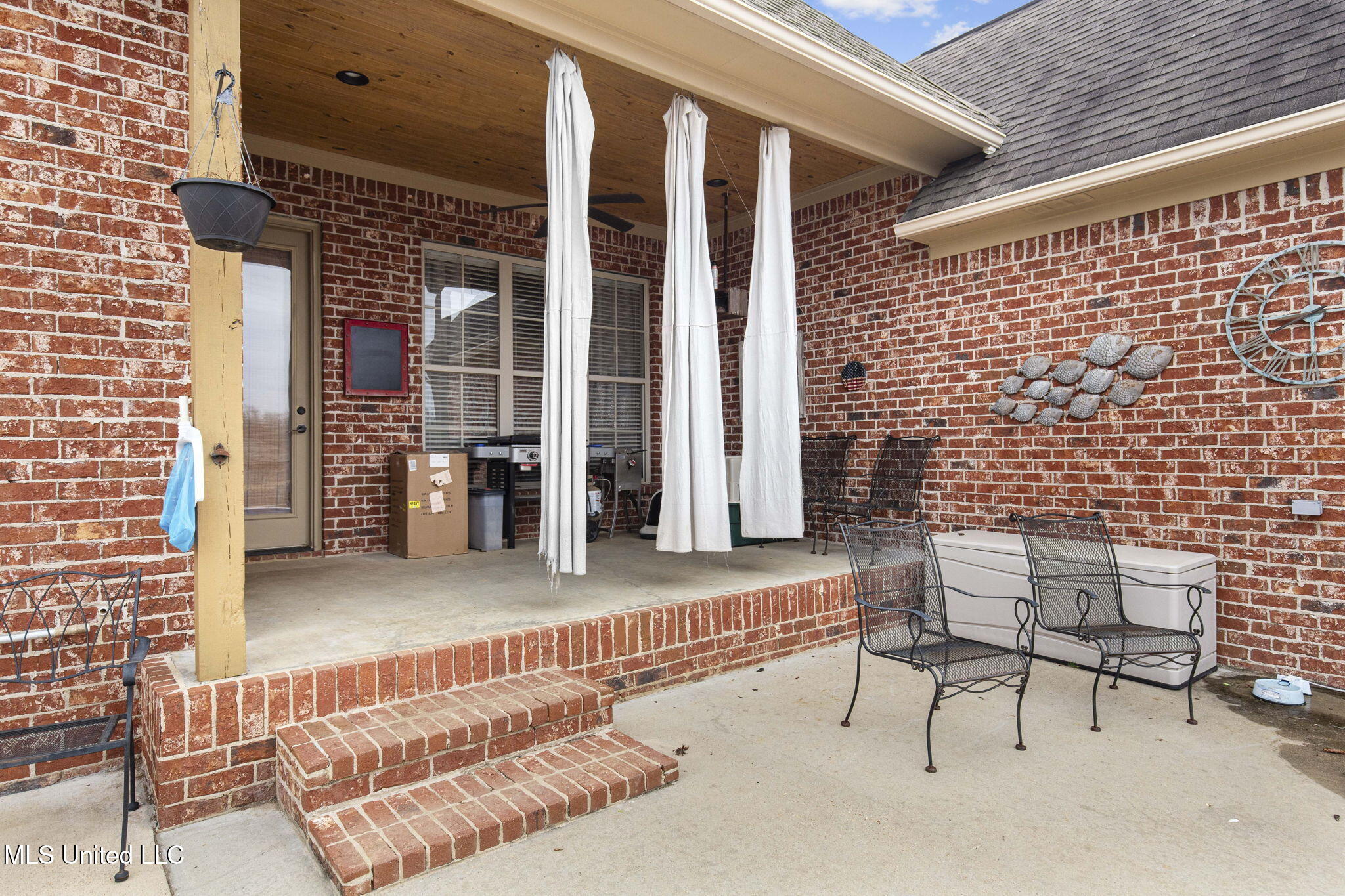 147 Hampton Hills Boulevard Property Photo 46