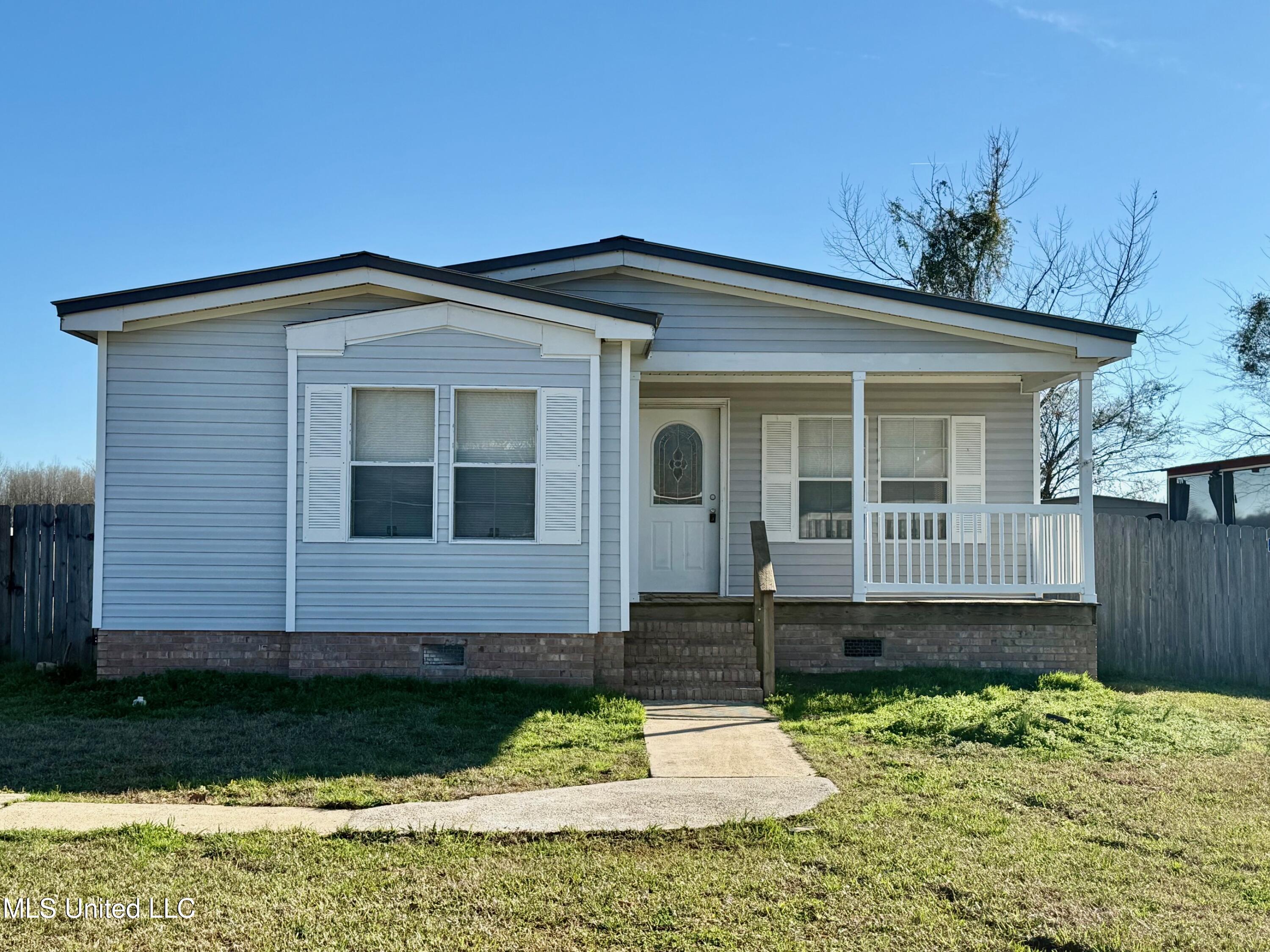 513 Ridgecrest Drive Property Photo