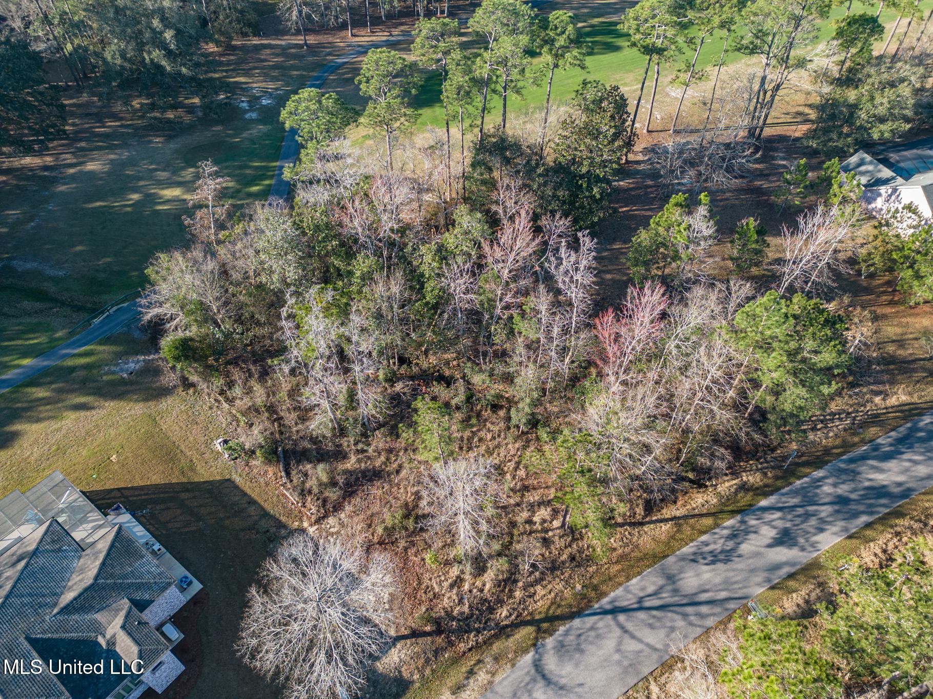 Turnberry Drive Property Photo 1