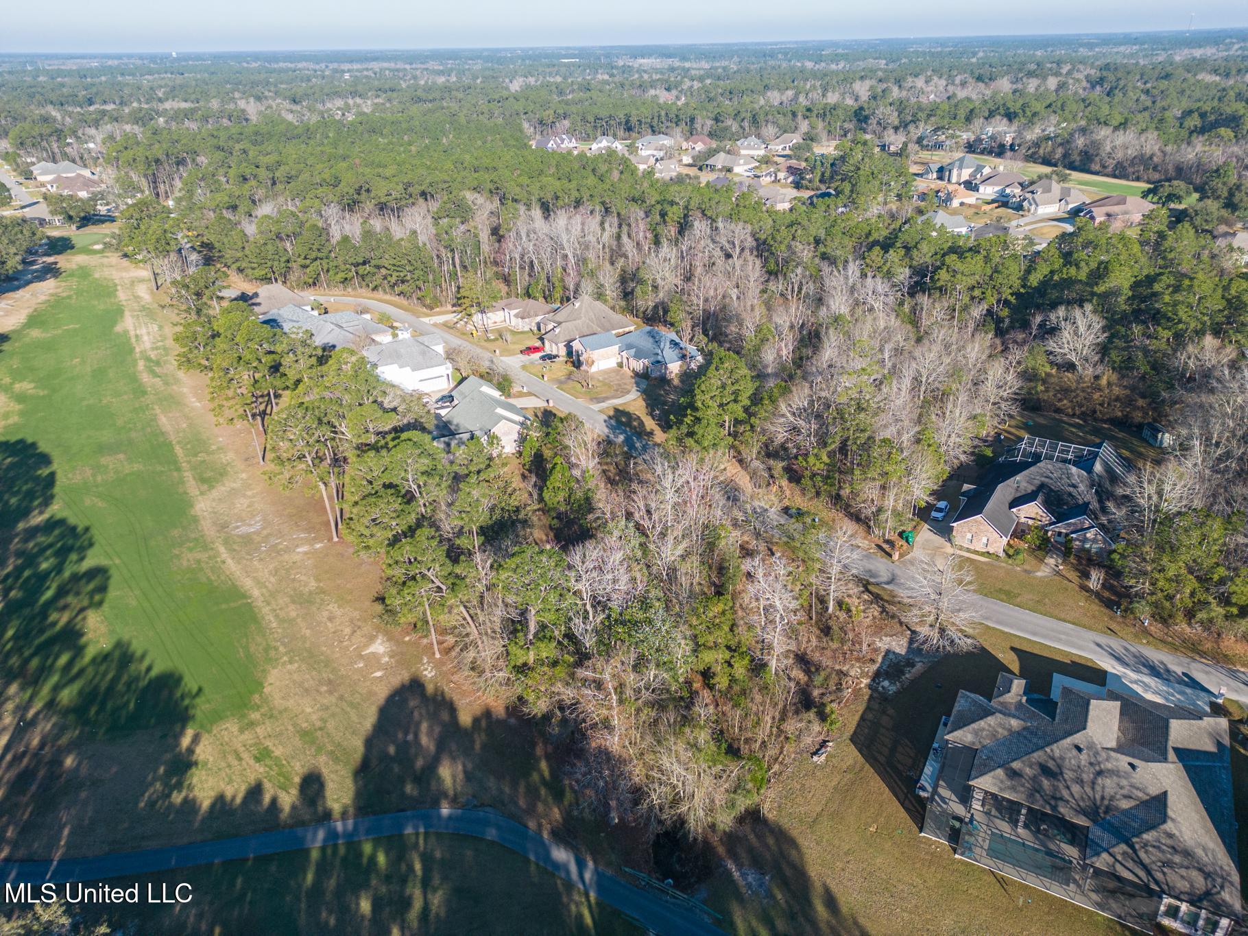 Turnberry Drive Property Photo 8