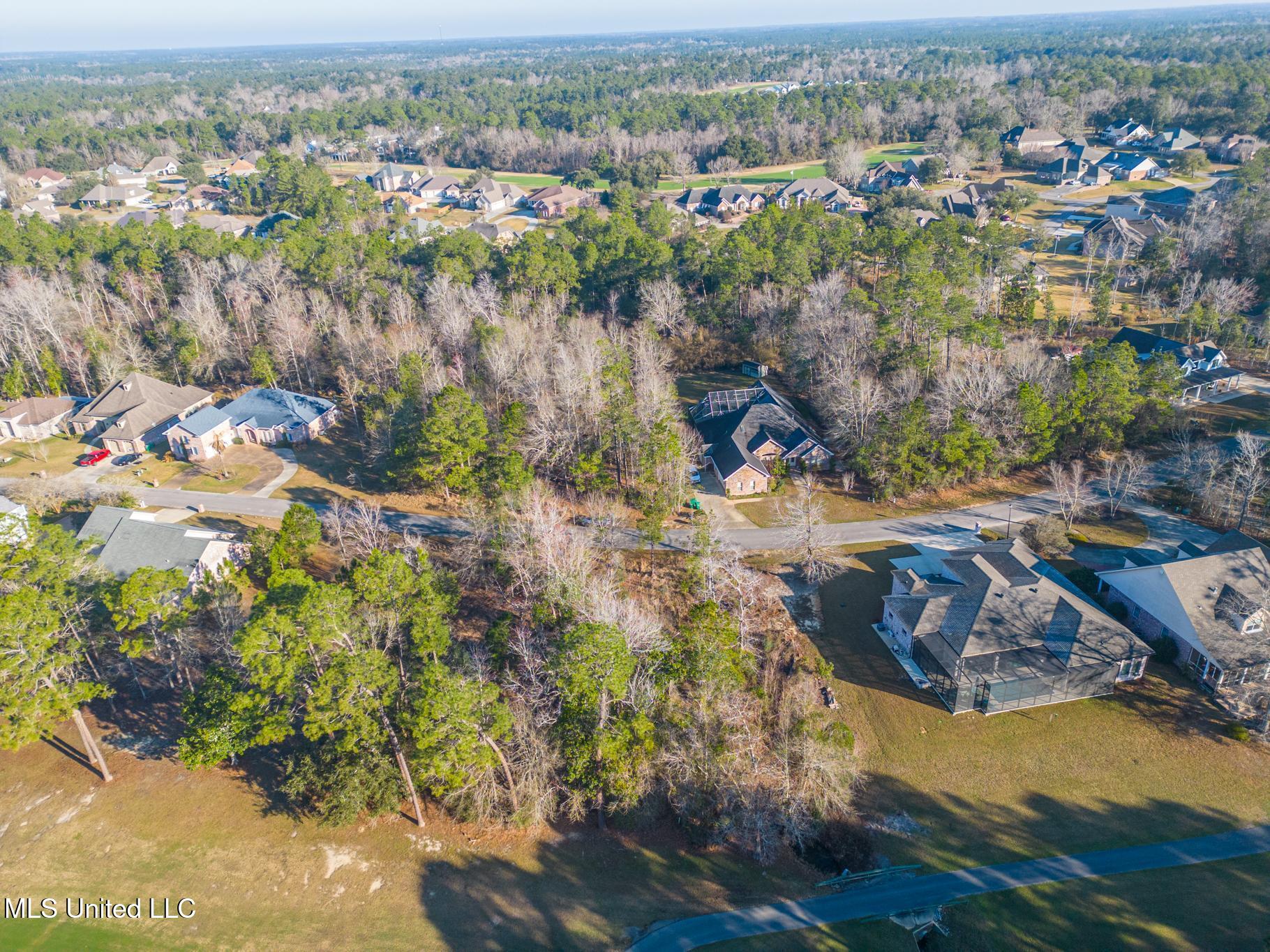 Turnberry Drive Property Photo 9