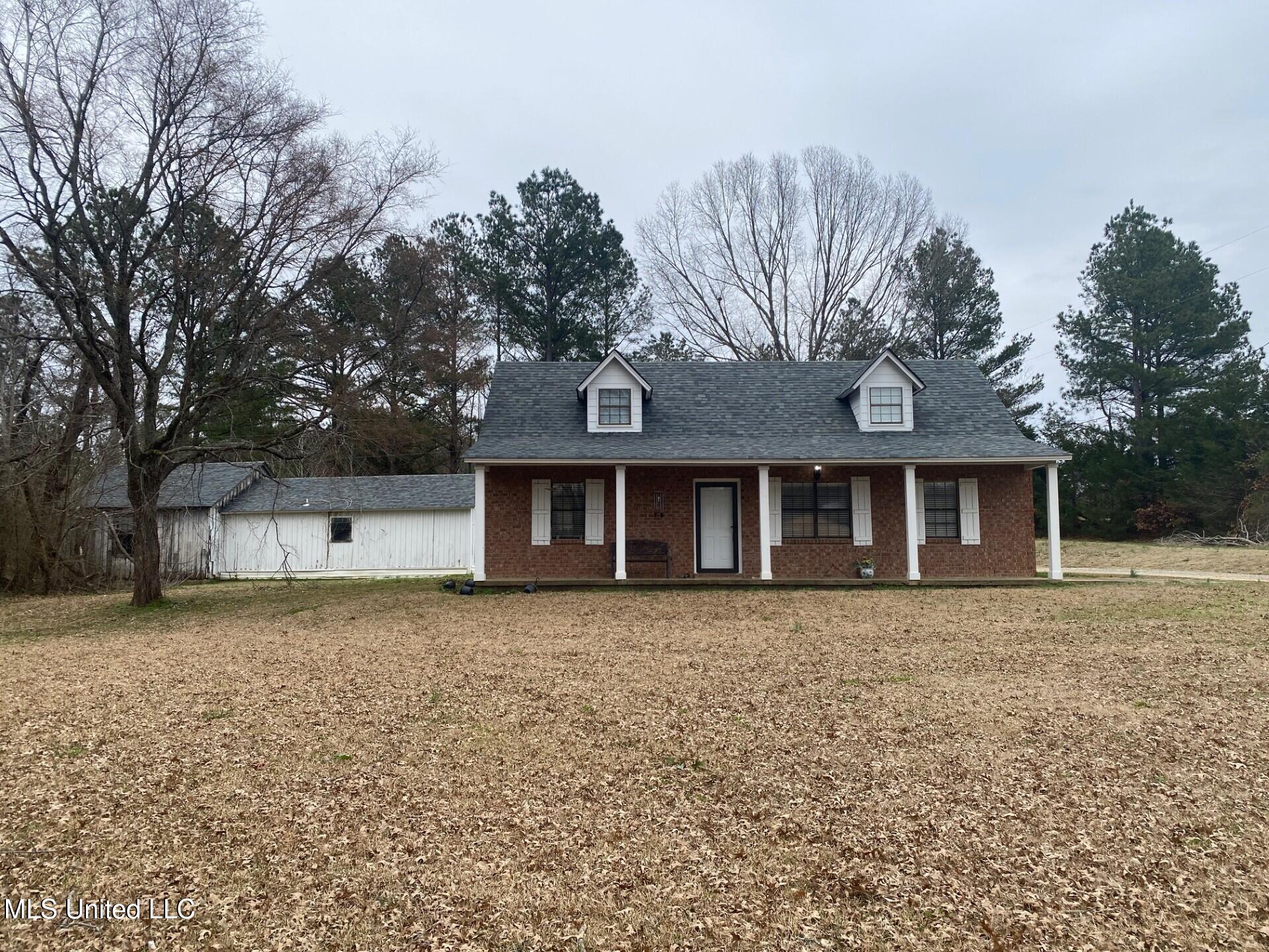 2648 Sycamore Road Property Photo 2