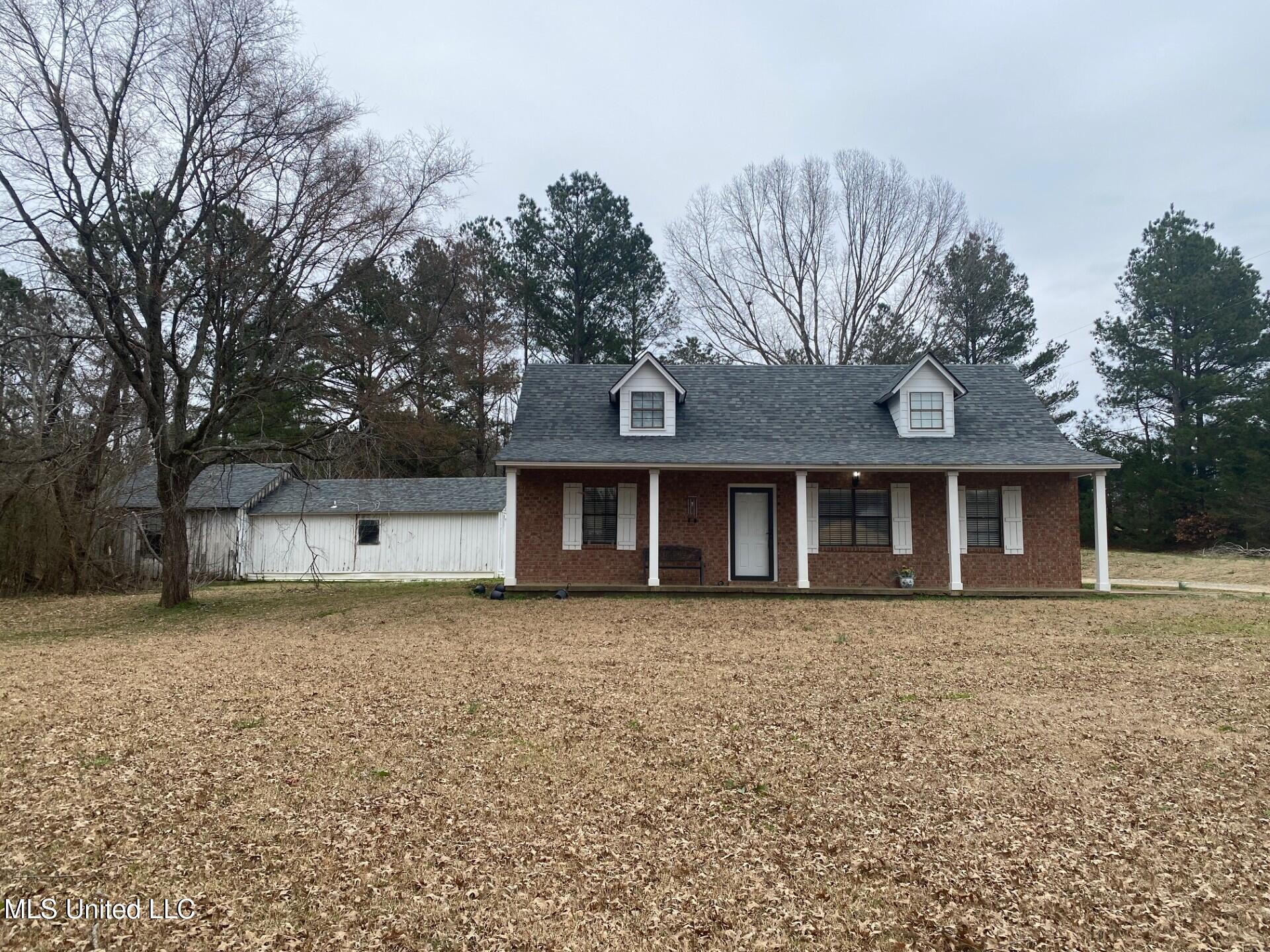 2648 Sycamore Road Property Photo 3