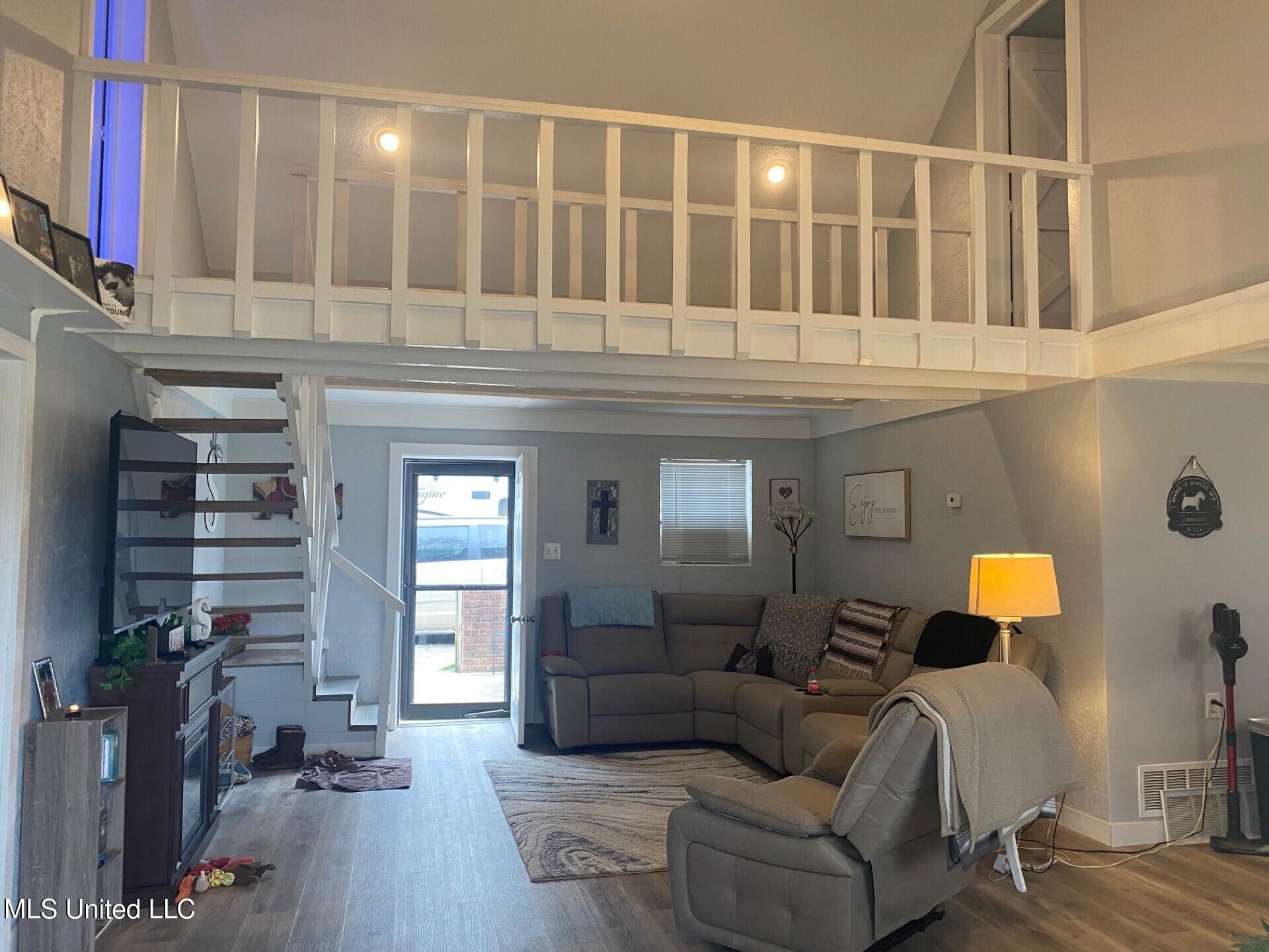 2648 Sycamore Road Property Photo 25