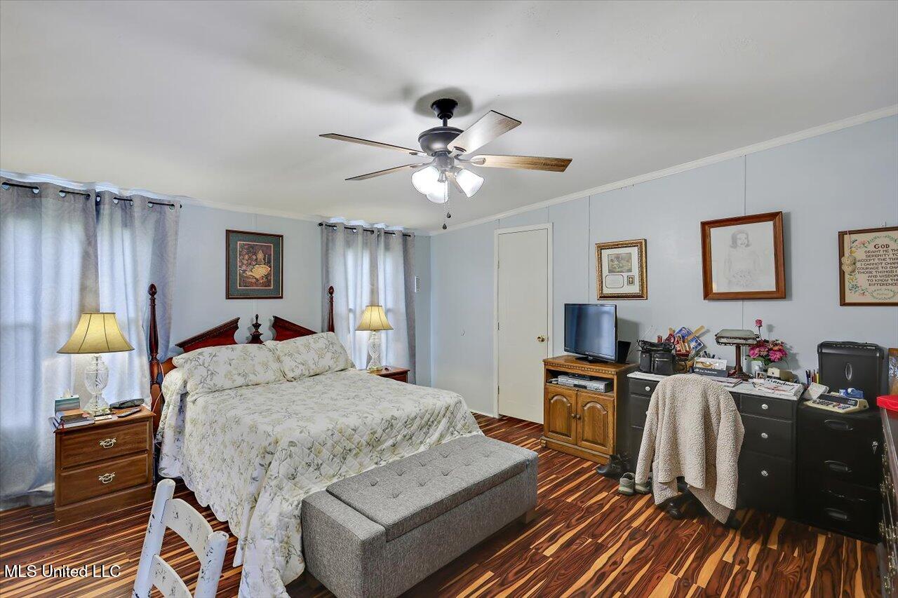 404 Southgate Drive Property Photo 16