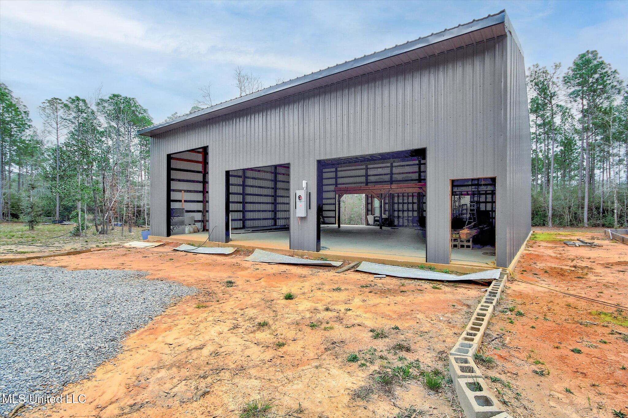 22445 Road 374 Property Photo 15