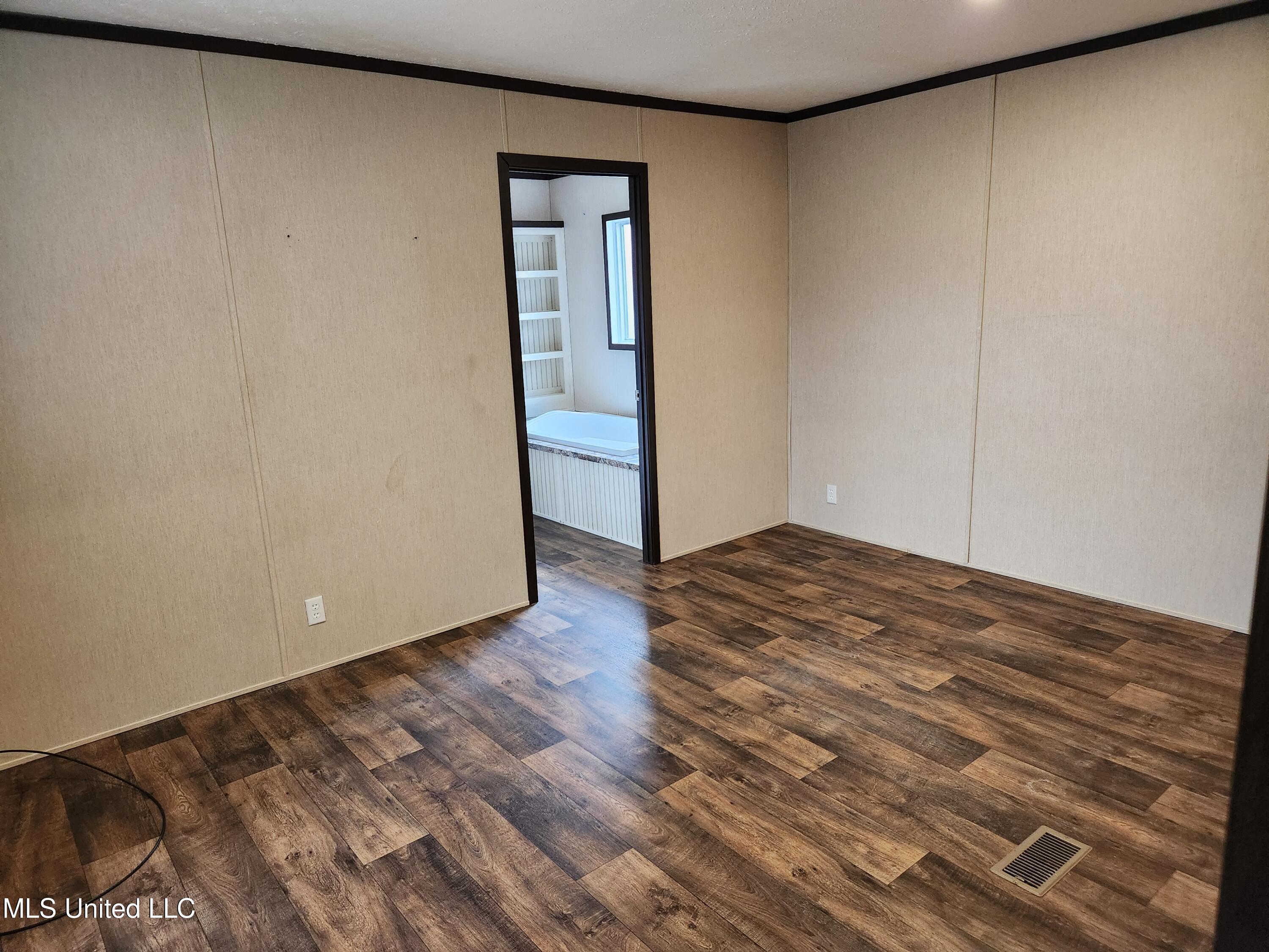 379 Maple Street Property Photo 13