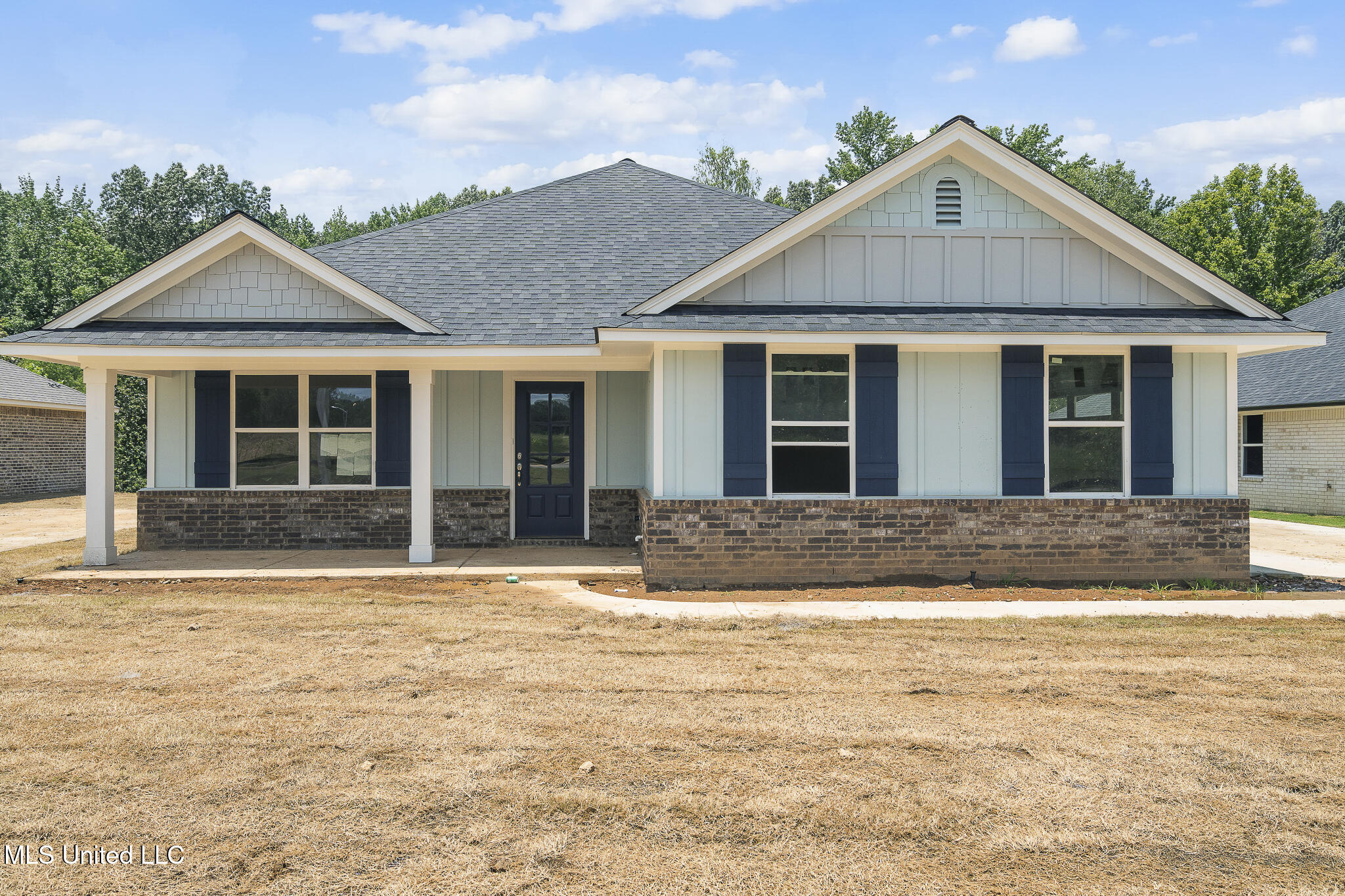 4229 W Olivia Circle Property Photo 2