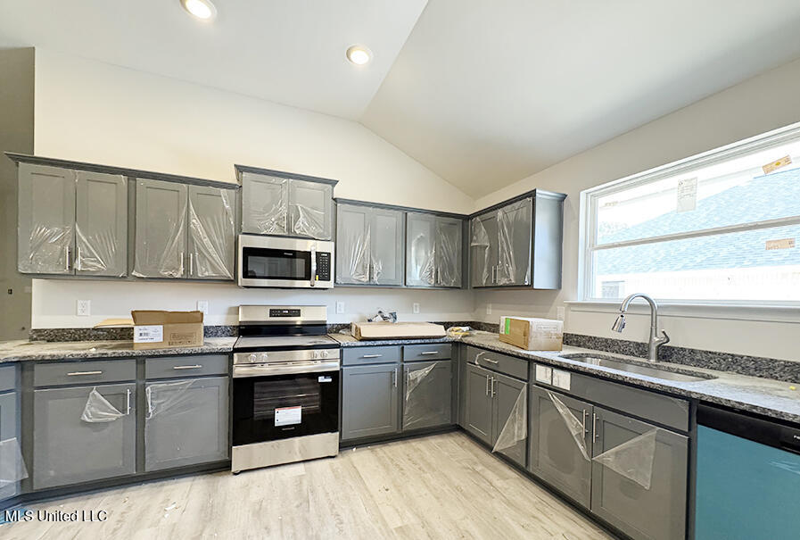 4229 W Olivia Circle Property Photo 7