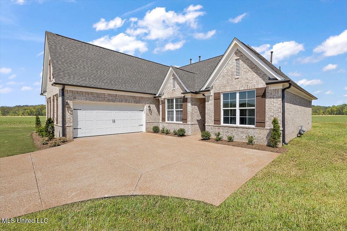 804 Coahoma Court Property Photo 2