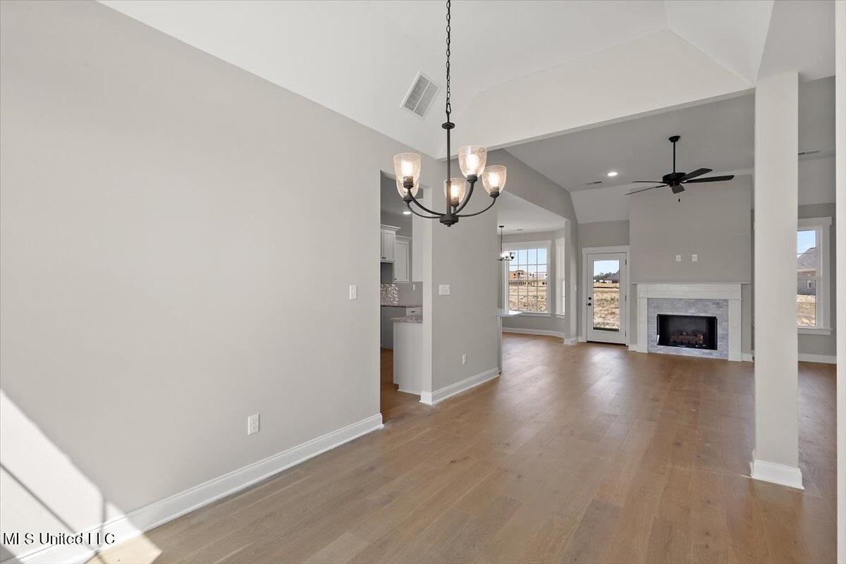 804 Coahoma Court Property Photo 6