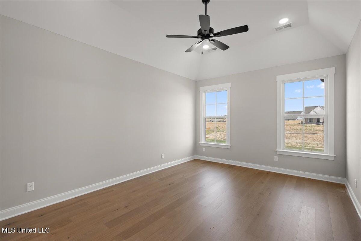 804 Coahoma Court Property Photo 16