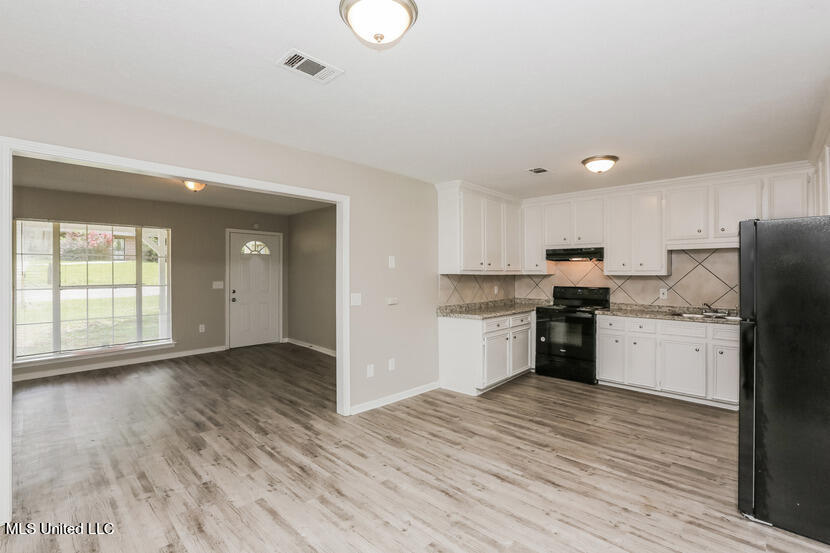 1026 Branch Street Property Photo 3