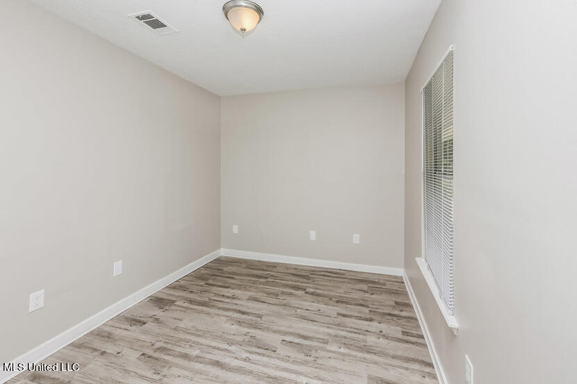 1026 Branch Street Property Photo 6