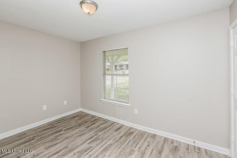 1026 Branch Street Property Photo 9