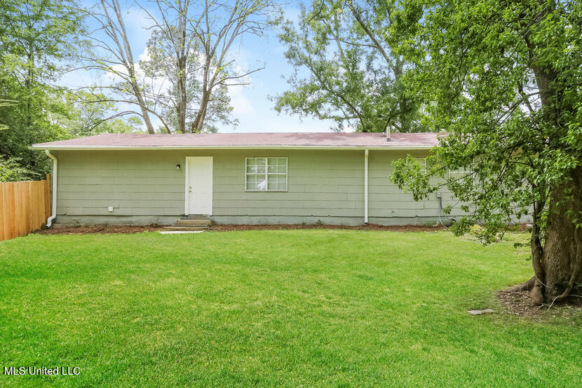 1026 Branch Street Property Photo 11