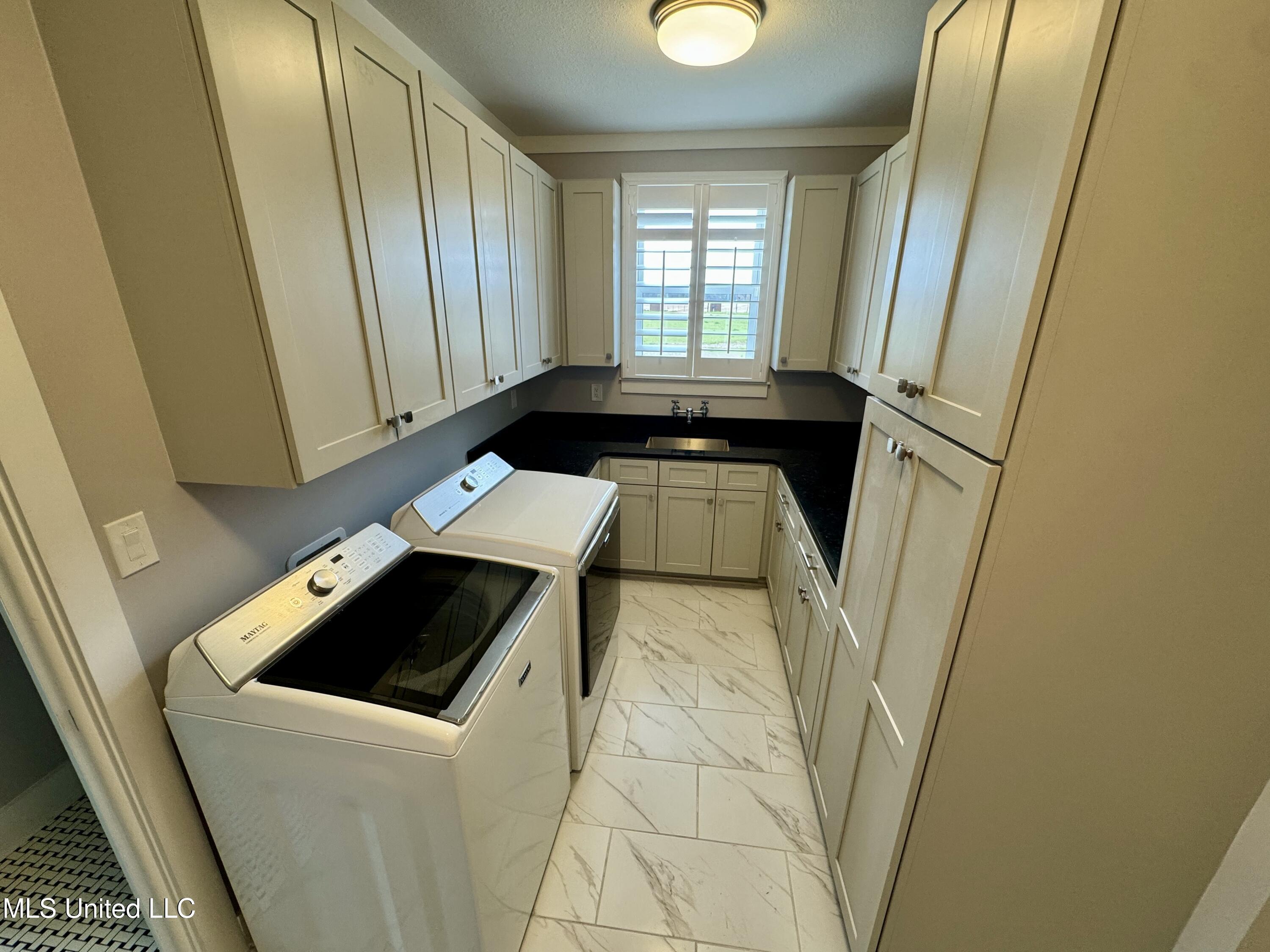 374 Fox Road Property Photo 14