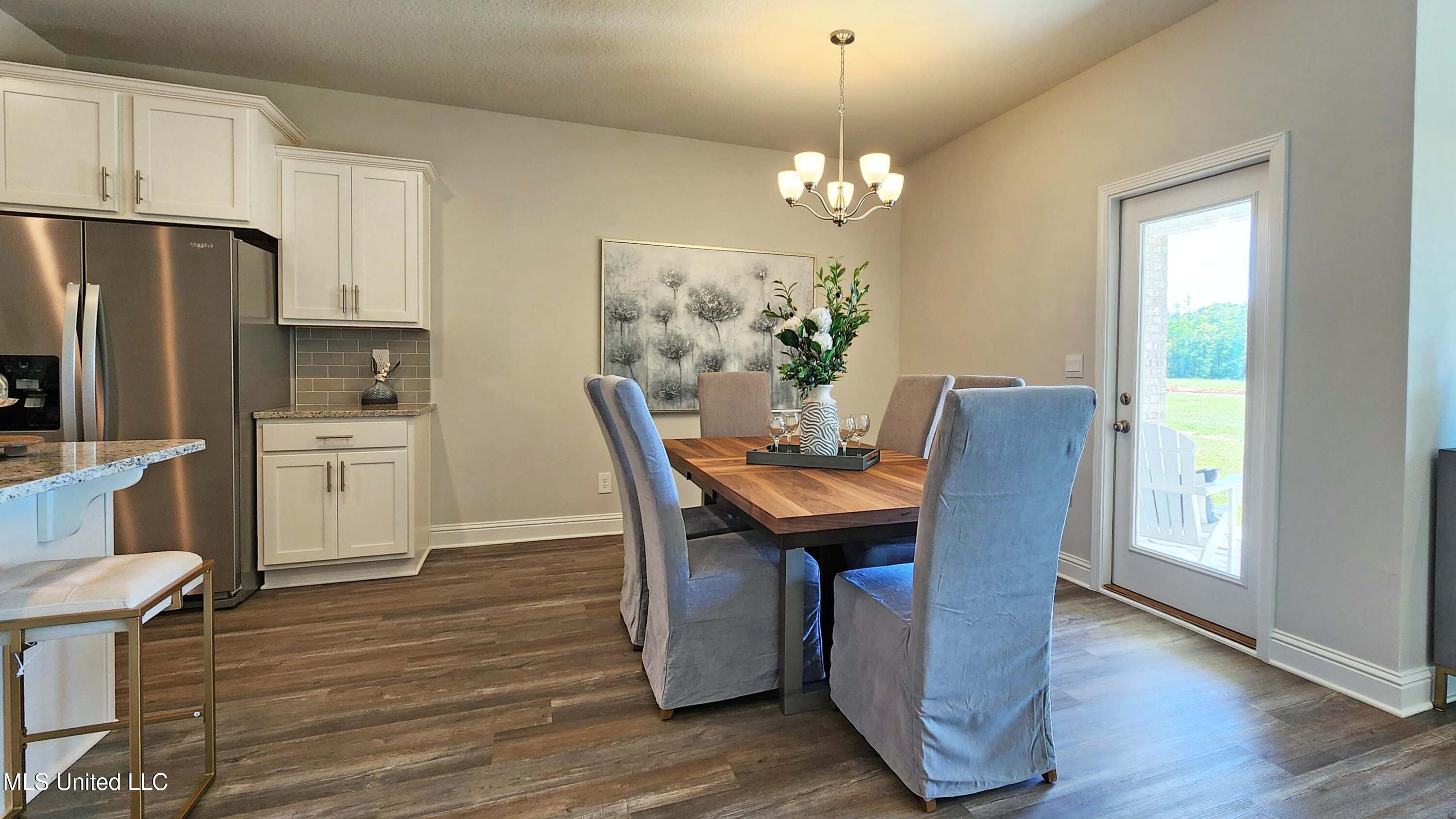 430 Piney Drive Property Photo 13