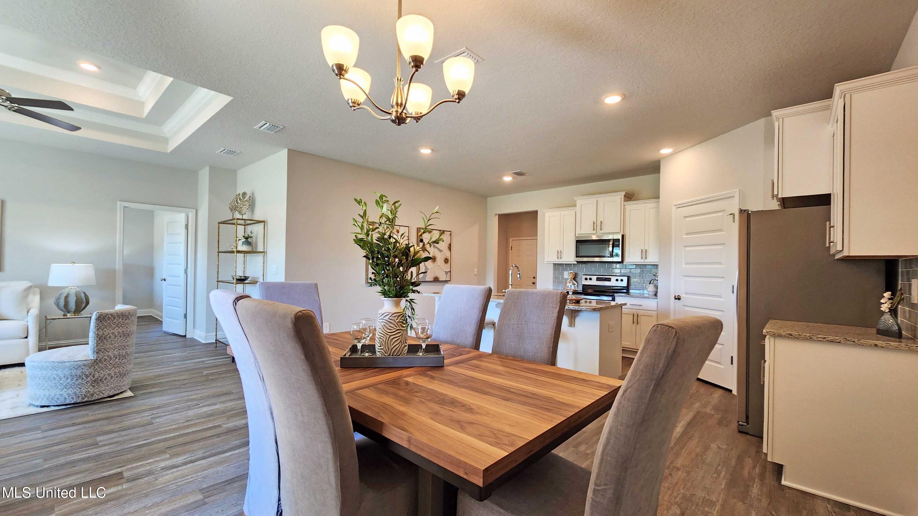 430 Piney Drive Property Photo 14