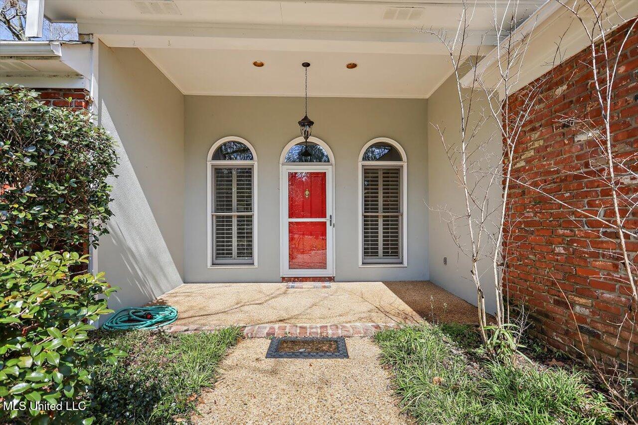 122 Sugaloch Cove Property Photo 2