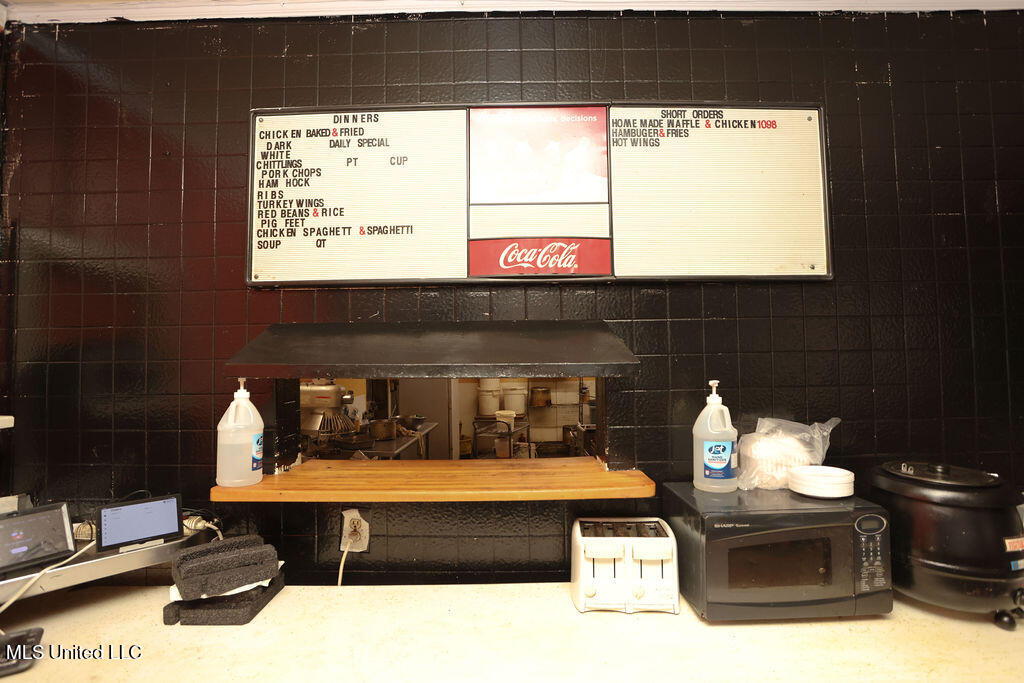 1439 University Boulevard Property Photo 21