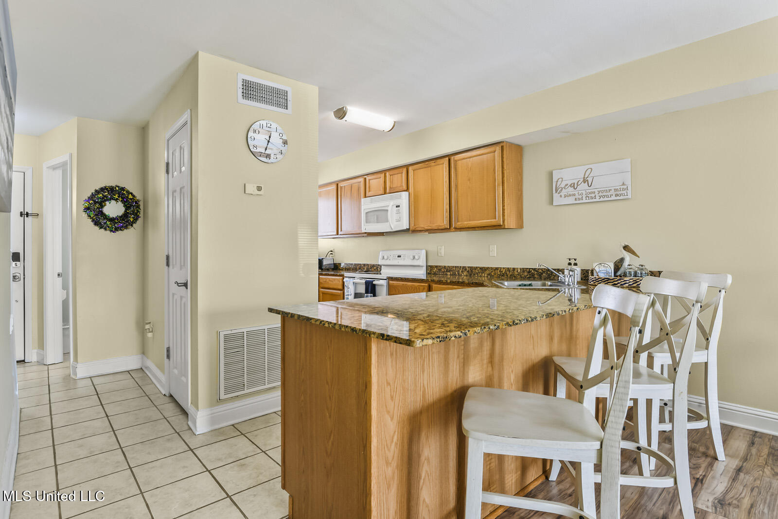 1664 Beach Boulevard Property Photo 5